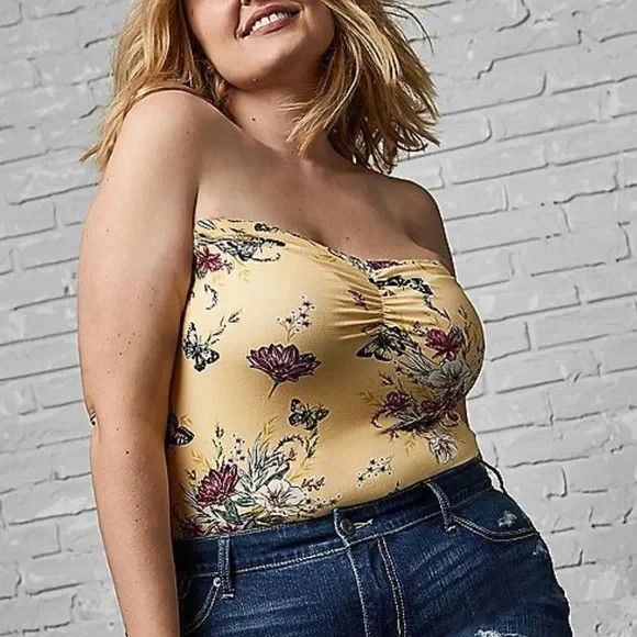 NWT Torrid Yellow & Butterfly Floral Sweetheart Foxy Tube Top Size 4 or 26 Plus - Picture 2 of 4